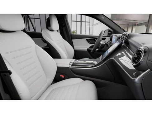New 2026 Mercedes-Benz GLC 300 image 4