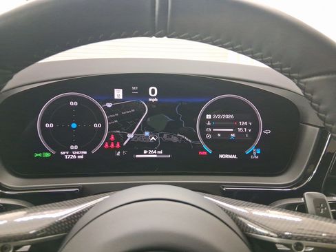 Certified 2025 Porsche Cayenne GTS image 21