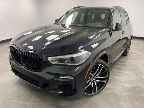 Used 2019 BMW X5 xDrive50i w/ M Sport Package AWD/4WD image 1