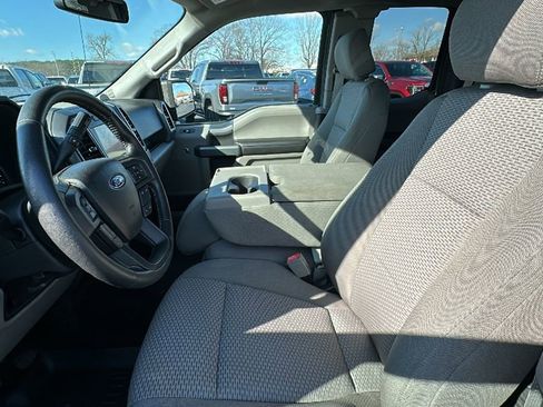 Used 2018 Ford F150 XLT w/ Equipment Group 302A Luxury image 9