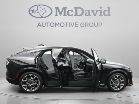 Used 2025 Ford Mustang Mach-E GT AWD/4WD image 41