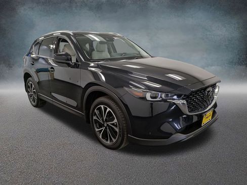 Used 2023 MAZDA CX-5 AWD 2.5 S w/ Premium Plus Pkg image 3