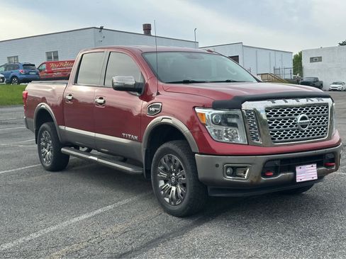 Used 2017 Nissan Titan Platinum Reserve AWD/4WD image 3
