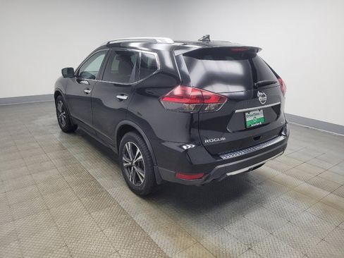 Used 2018 Nissan Rogue SL w/ Premium Package image 3