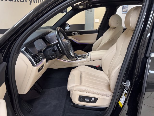Used 2022 BMW X5 sDrive40i w/ Premium Package RWD image 8