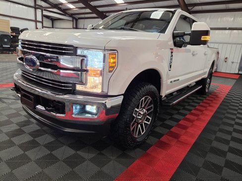 Used 2019 Ford F250 Lariat w/ Lariat Ultimate Package AWD/4WD image 20
