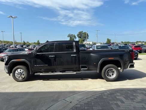Used 2024 GMC Sierra 3500 SLT w/ SLT Premium Package AWD/4WD image 6