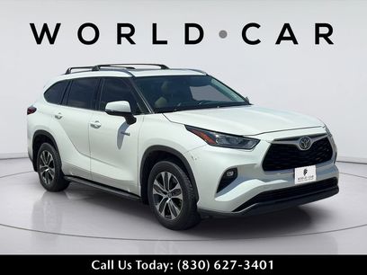 Used 2020 Toyota Highlander XLE