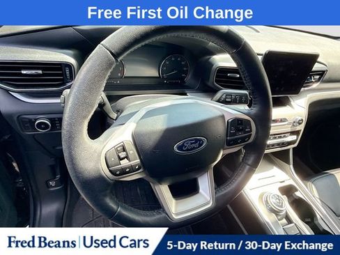Used 2023 Ford Explorer XLT w/ Equipment Group 202A AWD/4WD image 7