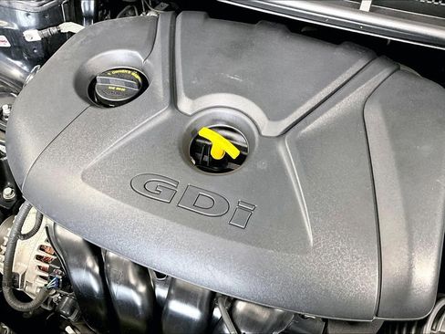 Used 2017 Kia Forte EX image 30