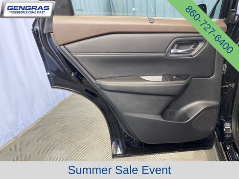 Used 2023 Nissan Rogue SL w/ SL Premium Package AWD/4WD image 26