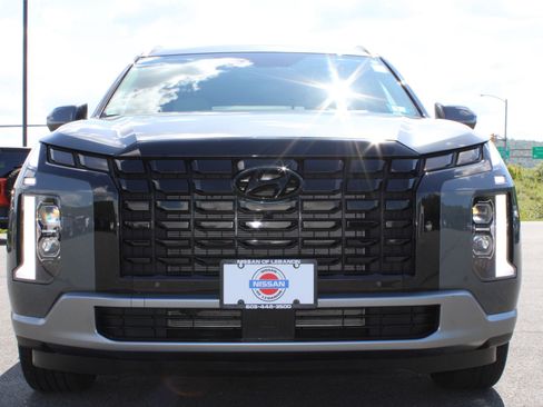 Used 2024 Hyundai Palisade SEL w/ Premium Package AWD/4WD image 2
