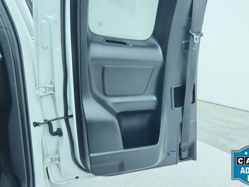 Used 2019 Toyota Tacoma SR image 41