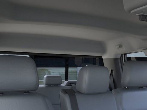 New 2025 Ford F550 4x4 Supercab Super Duty image 22