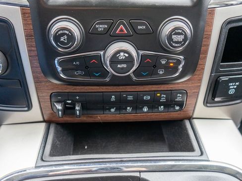 Used 2018 RAM 2500 Laramie w/ Convenience Group image 29