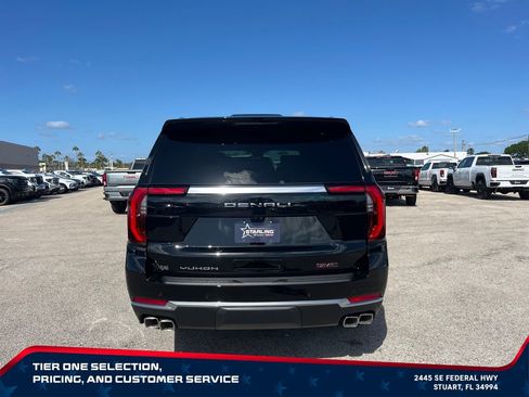 New 2026 GMC Yukon XL Denali w/ Denali Reserve Package AWD/4WD image 6