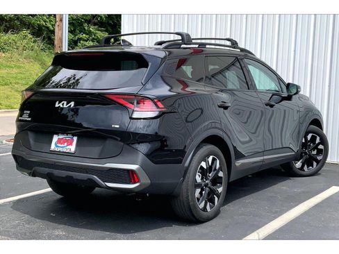 Used 2023 Kia Sportage X-Line w/ X-Line Premium Package AWD/4WD image 11