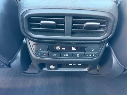 Certified 2024 Honda Pilot Elite image 12