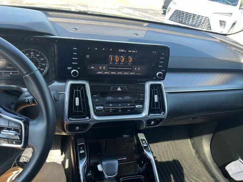 Used 2021 Kia Sorento SX AWD/4WD image 8