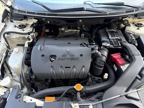 Used 2011 Mitsubishi Lancer ES image 18