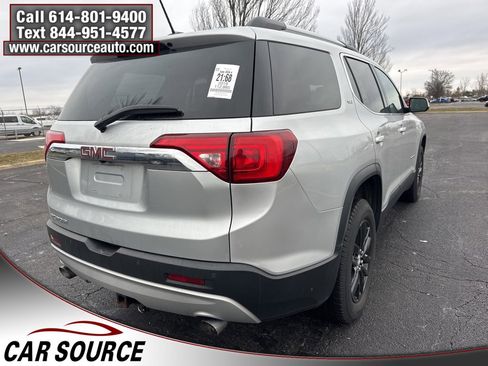 Used 2019 GMC Acadia SLT image 6