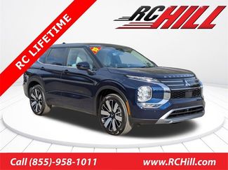 New 2025 Mitsubishi Outlander SE video 1