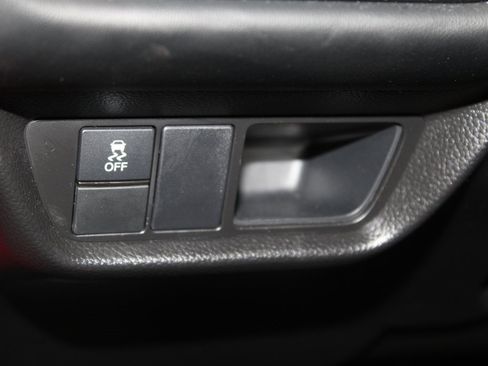 Certified 2025 Honda HR-V Sport image 10