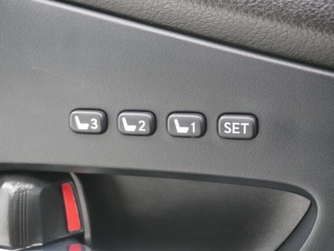 Used 2013 Lexus RX 350 AWD w/ Navigation Pkg image 16