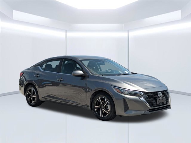 Used 2025 Nissan Sentra SV FWD image 8
