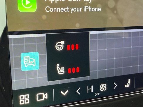 Certified 2024 Volvo XC60 B5 Plus w/ Protection Package Premier image 22