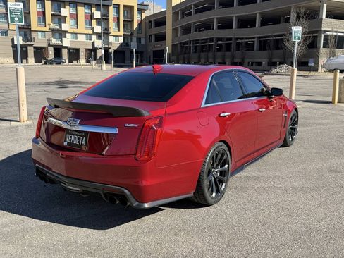 Used 2017 Cadillac CTS V RWD image 7