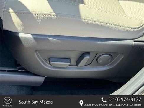 Used 2025 MAZDA CX-70 3.3 Turbo w/ Premium Package image 24