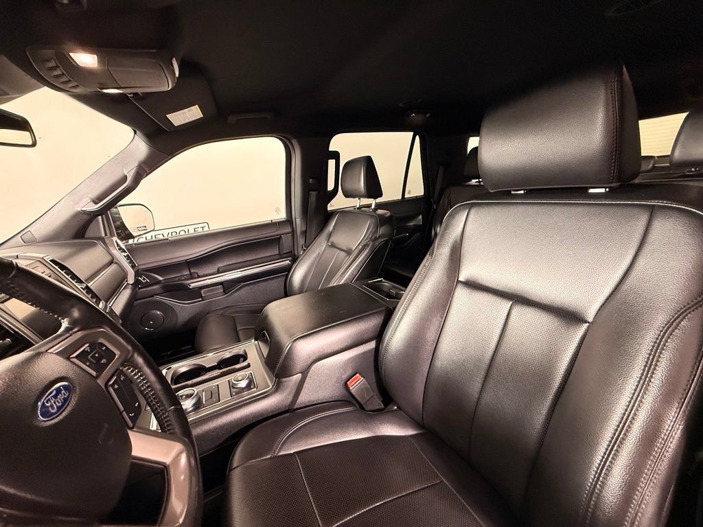 Used 2021 Ford Expedition XLT AWD/4WD image 48