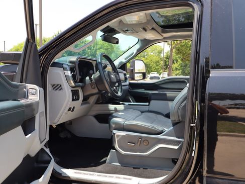 Used 2024 Ford F250 Limited w/ FX4 Off-Road Package AWD/4WD image 26