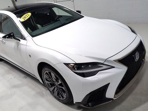 Used 2022 Lexus LS 500 F Sport image 2