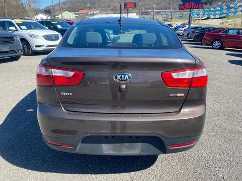 Used 2015 Kia Rio EX w/ Convenience Package image 6
