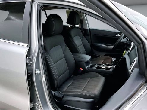 Used 2022 Kia Sportage LX AWD/4WD image 30