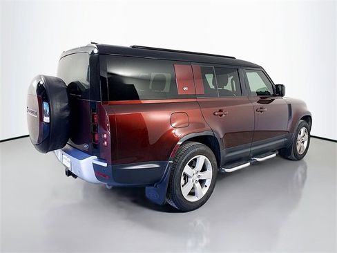 Certified 2023 Land Rover Defender 130 SE image 5