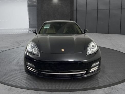 Used 2013 Porsche Panamera image 2