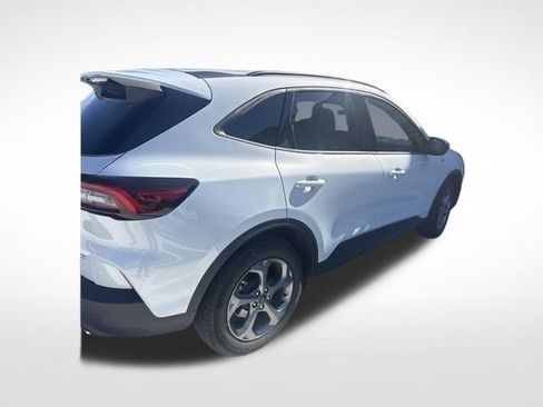 Used 2025 Ford Escape ST-Line w/ Equipment Group 301A FWD image 6
