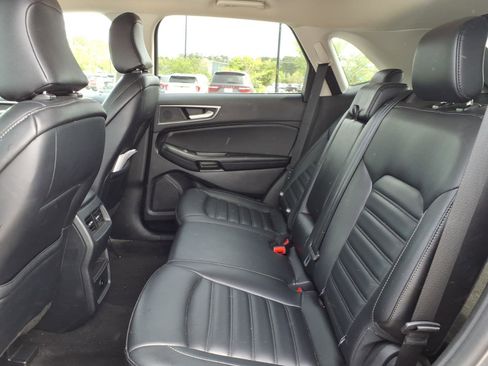 Used 2024 Ford Edge SEL AWD/4WD image 17