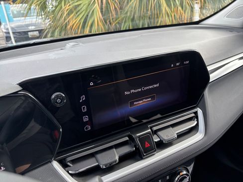 Used 2025 Chevrolet TrailBlazer LT image 21