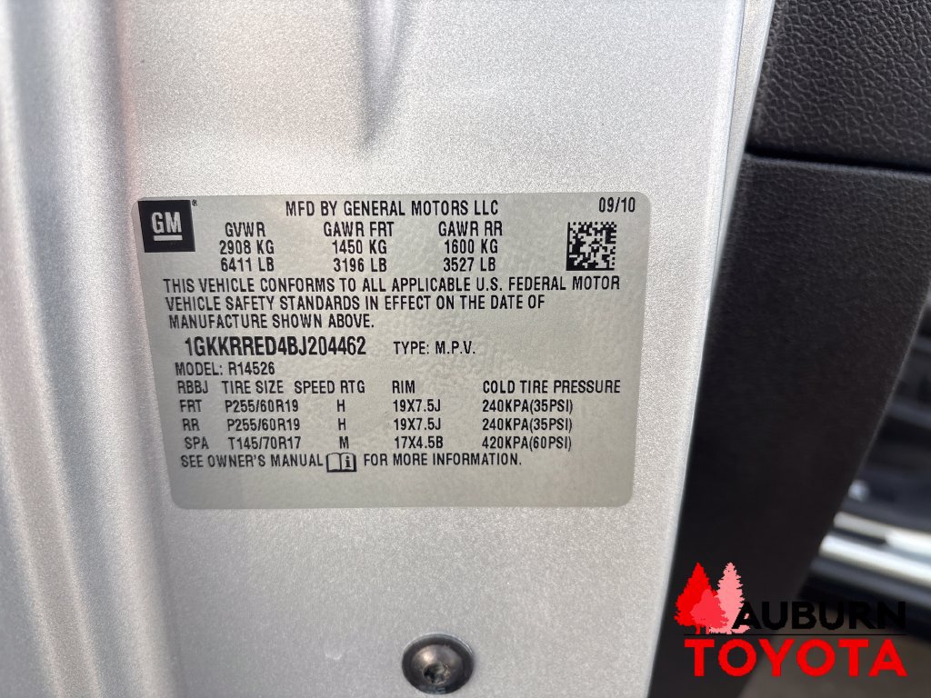 Used 2011 GMC Acadia SLT FWD image 28