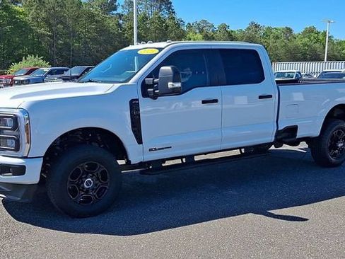 Certified 2025 Ford F350 XL w/ STX Appearance Package AWD/4WD image 4