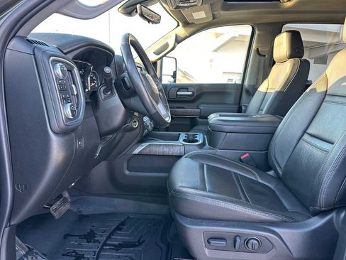 Used 2022 GMC Sierra 2500 Denali w/ Denali Ultimate Package image 20
