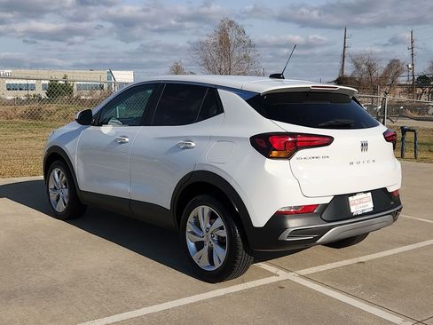 Used 2025 Buick Encore GX Preferred image 7