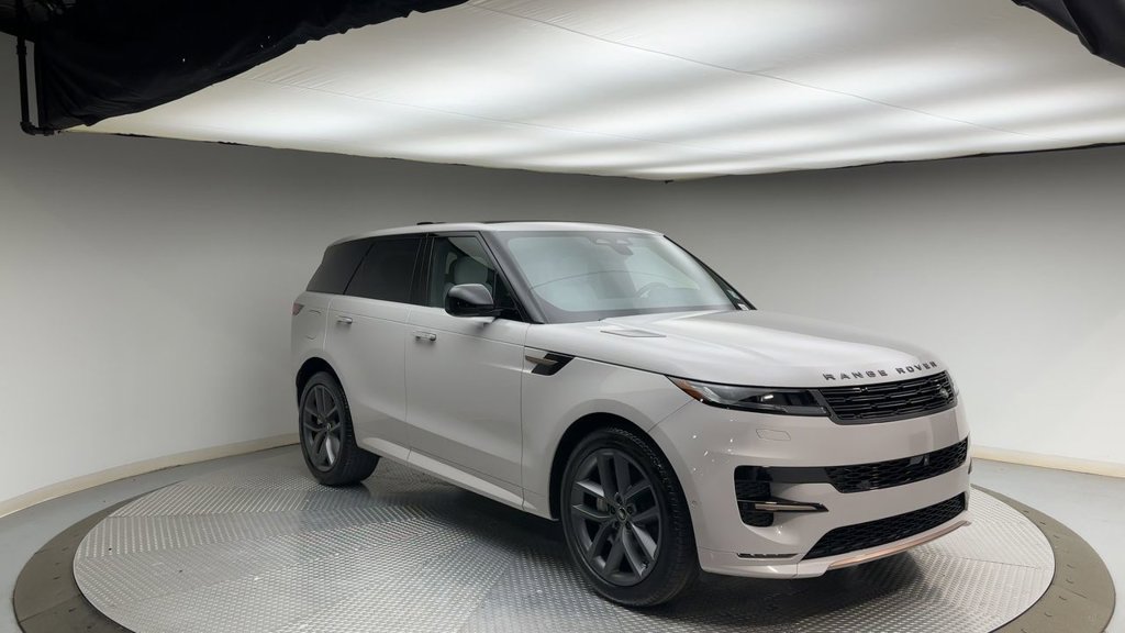 Used 2025 Land Rover Range Rover Sport Dynamic SE AWD/4WD image 8