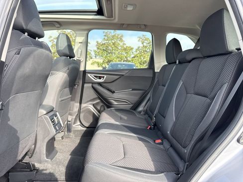 Used 2024 Subaru Forester Premium image 12