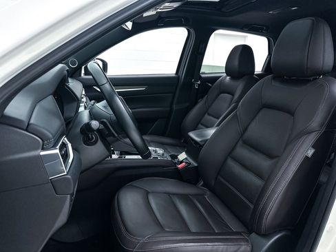 Used 2023 MAZDA CX-5 Signature image 21