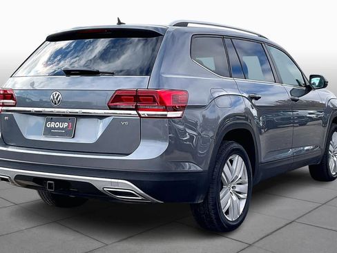 Used 2019 Volkswagen Atlas SE w/ Towing Package image 12